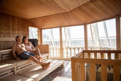 Sauna - wellness area at Aquadome Rødby: Sauna with panoramic view

