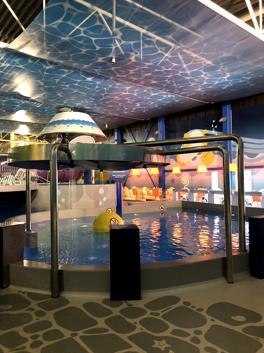 Wave Pool - swimming pool at Atlantis H2O aquapark