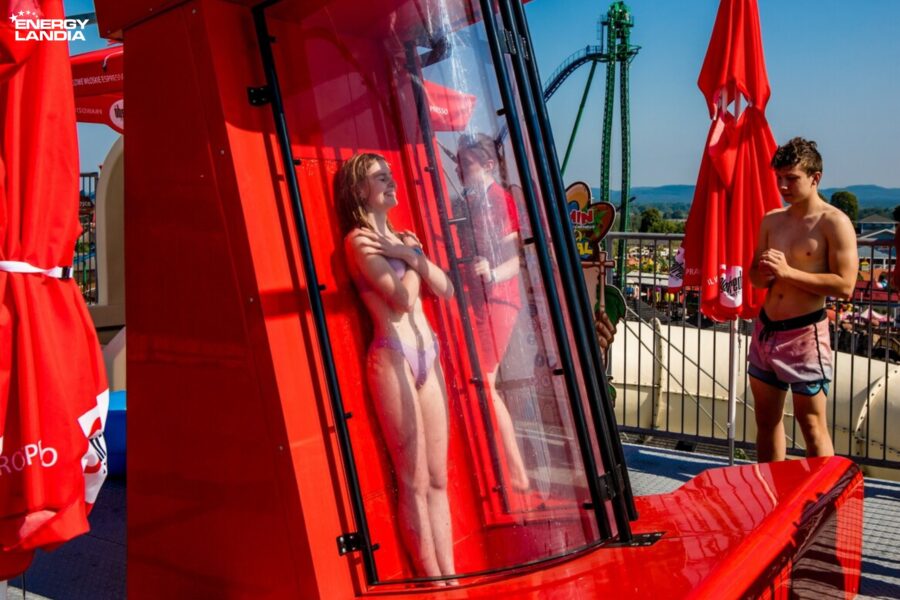 RMF MAXX Kamikadze - water slide at Energylandia Water Park Zone