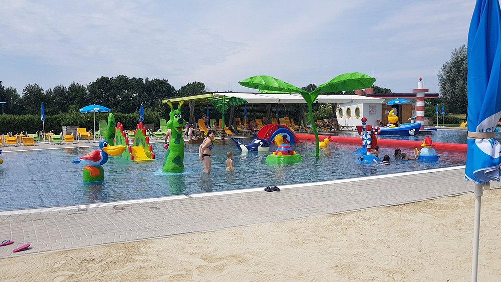 Aquapark Sonnentherme Lutzmannsburg